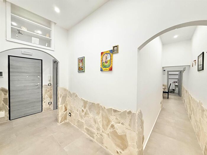 Appartamento bilocale in vendita in Via dellAgricoltore, Catania