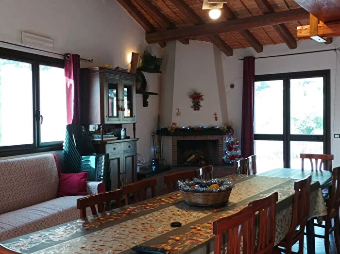 Casa in vendita in Centuripe