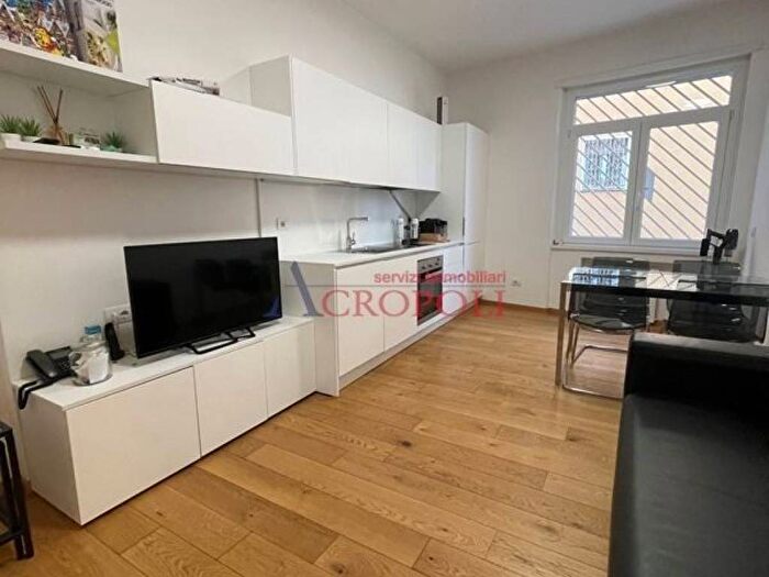 Appartamento trilocale in affitto in Via Adelaide Ristori, Parioli, Roma