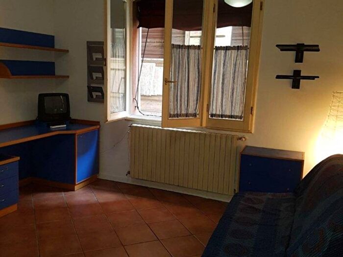 Appartamento monolocale in affitto in Via Cesare Battisti, Centro Storico, Bologna