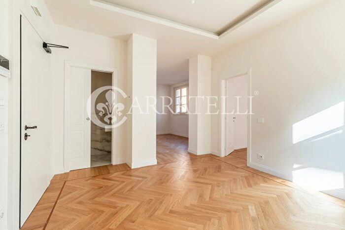 Appartamento con 5 locali in vendita in Piazza della Repubblica, Firenze