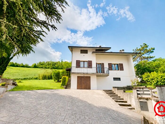 Casa quadrilocale in vendita in Via M Arnesano, Mercato Saraceno