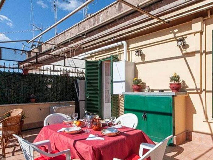 Appartamento monolocale in affitto in Via la Goletta, Cipro, Roma