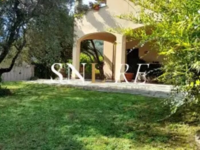 Casa con 6 locali in vendita in Via San Martino Altoreggi, Figline e Incisa Valdarno