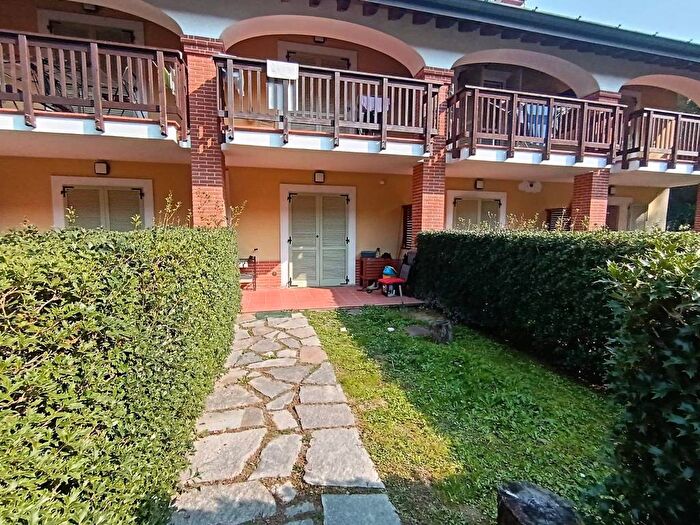Casa bilocale in affitto in Frazione Serravalle, Serravalle, Asti