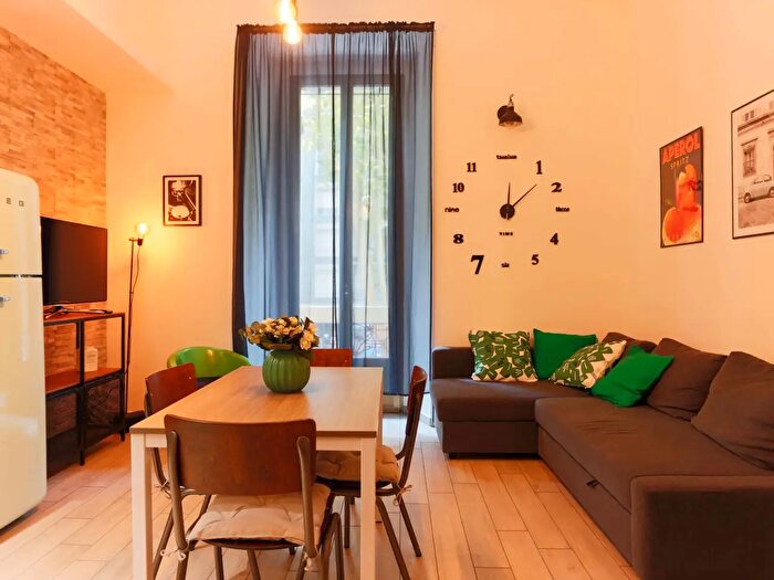 Appartamento monolocale in affitto in Via Cenisio, Milano