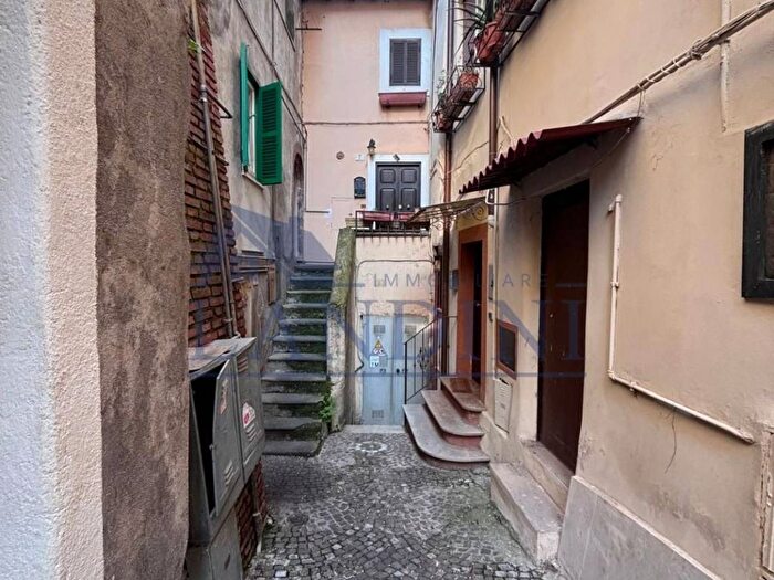 Appartamento bilocale in affitto in Via Antonio Fabrini, Centro, Zagarolo