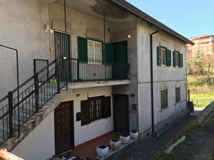 Appartamento quadrilocale in vendita in Via Badia, Ceccano