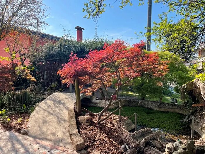 Casa trilocale in vendita in Viale Venezia, Volpago Del Montello