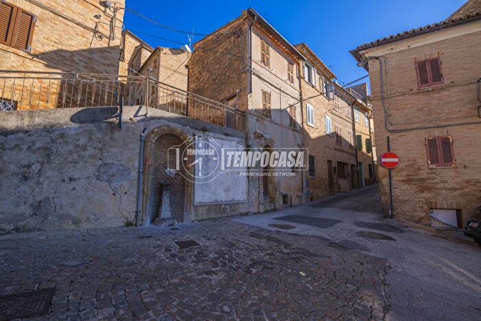 Appartamento trilocale in vendita in Via Umberto I, Morrovalle