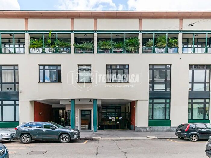 Appartamento bilocale in vendita in Via Andrea Salaino, Milano