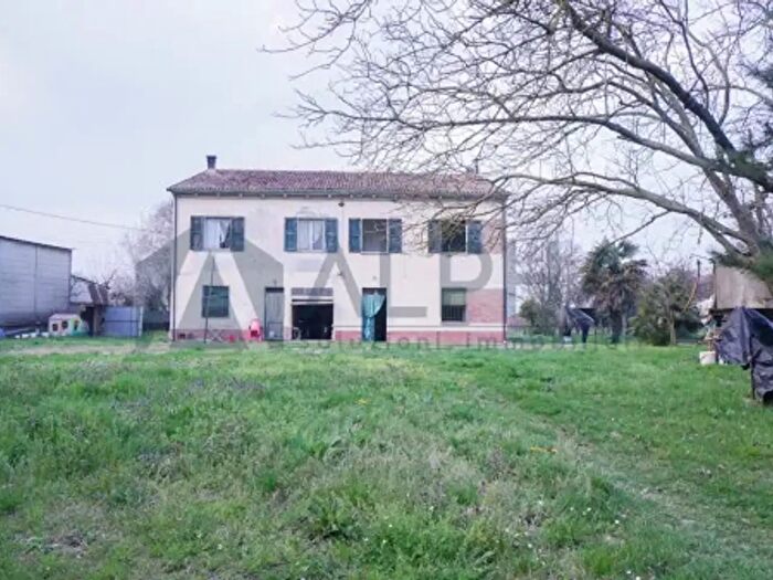 Casa con 6 locali in vendita in Via Gabina, Cotignola
