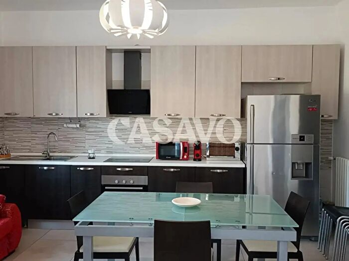 Casa con 7 locali in vendita in Traversa Via Nazionale per Teramo, Giulianova