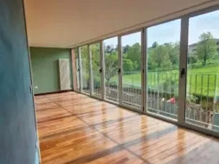 Appartamento con 6 locali in vendita in Reggio Emilia