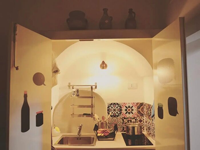 Appartamento monolocale in vendita in Via Arechi, Salerno