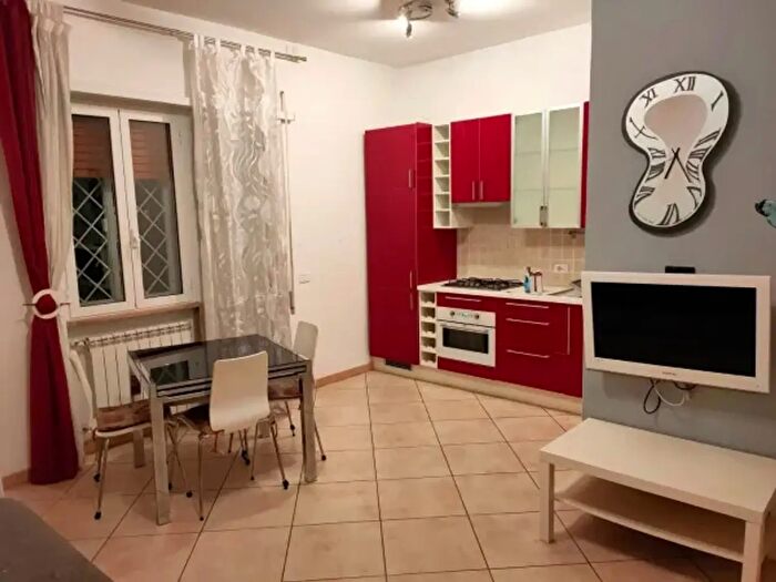 Appartamento bilocale in vendita in Via Trinitapoli, Roma