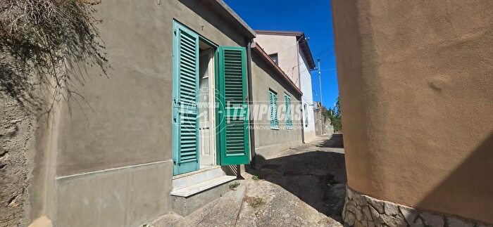 Appartamento con 5 locali in vendita in Località Massa San Giorgio, Messina