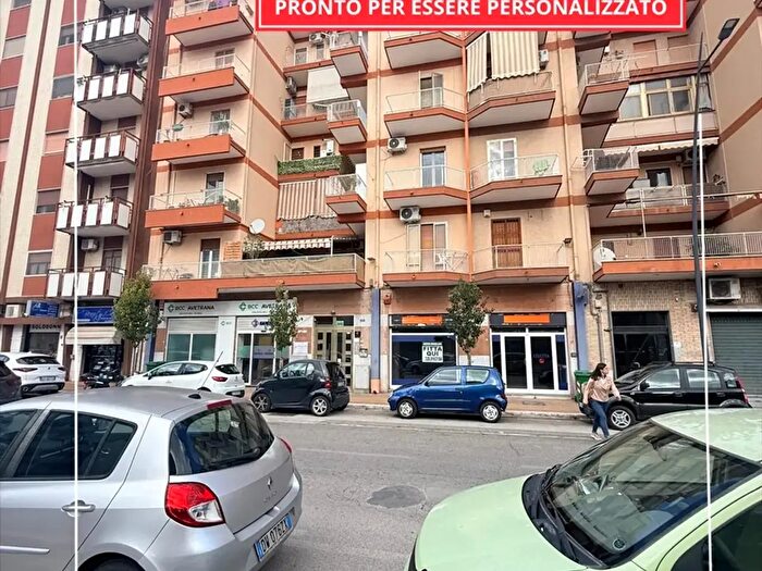 Appartamento bilocale in vendita in Via Dante, Taranto