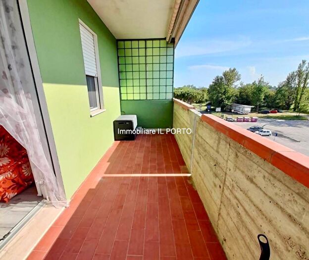 Appartamento trilocale in vendita in Comacchio