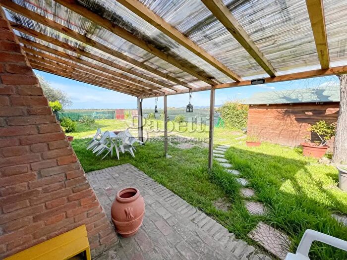 Casa trilocale in vendita in Strada Provinciale Principina Terra, Grosseto