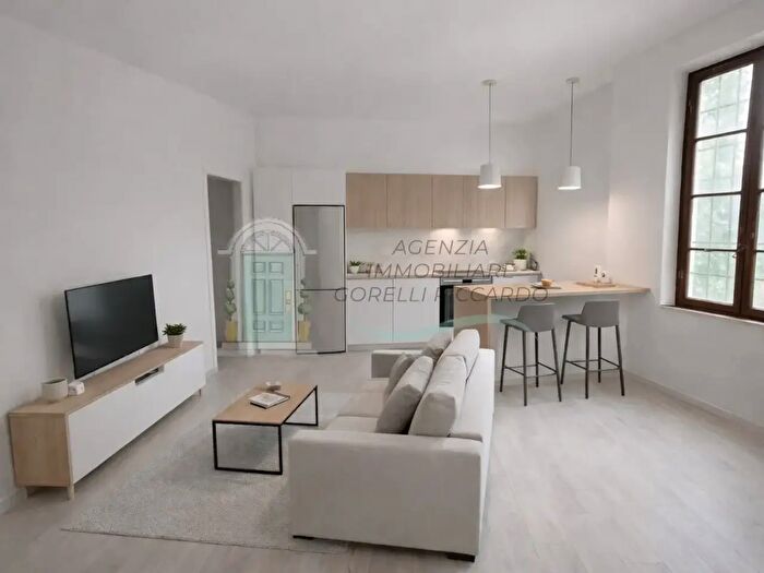 Appartamento quadrilocale in vendita in Siena