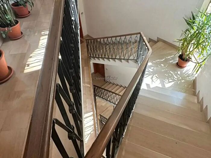 Appartamento con 5 locali in vendita in Modica