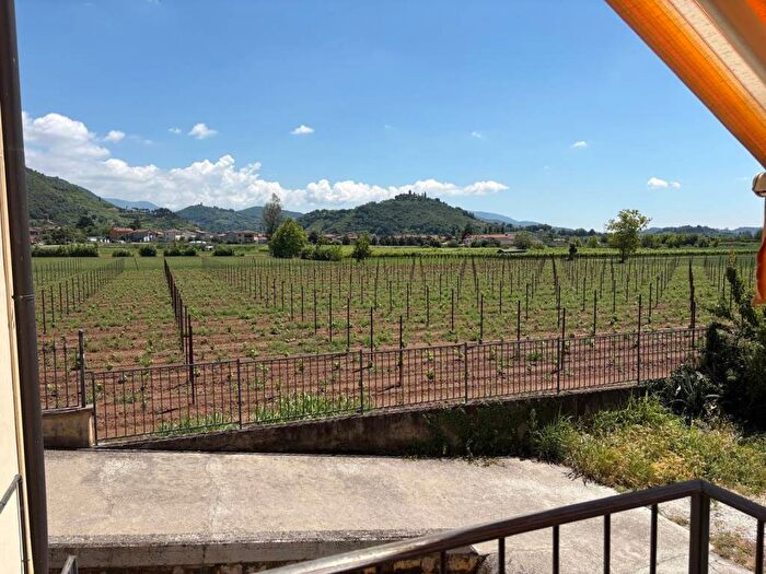 Appartamento trilocale in affitto in Via Gussago, Ponte Cingoli, Rodengo Saiano