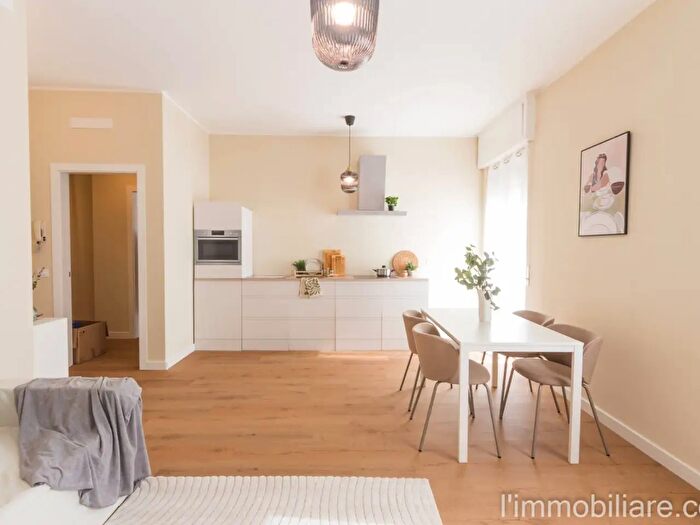 Appartamento quadrilocale in vendita in Via Guglielmo Marconi, Verona