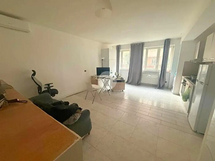 Appartamento trilocale in vendita in Viale dei Bersaglieri, Caserta