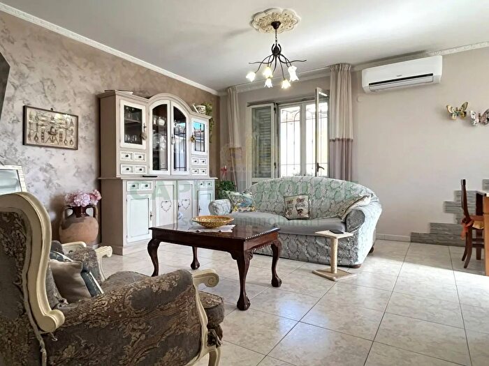 Appartamento quadrilocale in vendita in Via Claudio Monteverdi, Santa Maria Capua Vetere