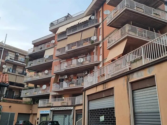 Appartamento bilocale in vendita in Via Salvo d'Acquisto, Poggio Mirteto