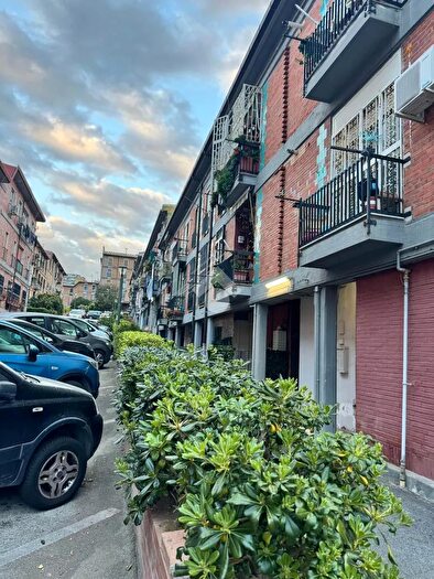 Appartamento quadrilocale in vendita in Via Piave, Napoli