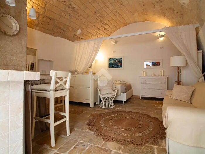 Casa monolocale in vendita in Ostuni