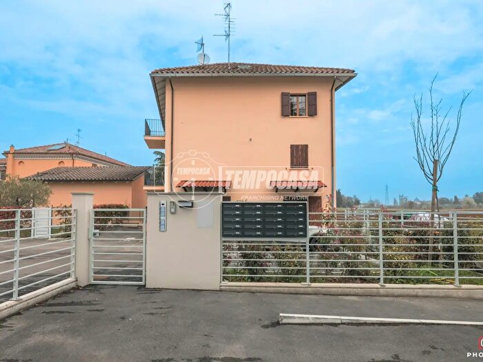 Appartamento con 5 locali in vendita in San Lazzaro Di Savena