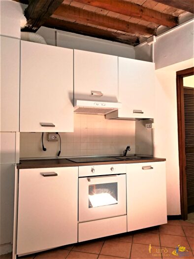 Appartamento bilocale in affitto in Via Saffi, Parma