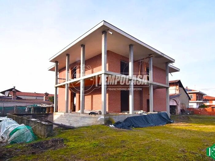 Casa con 7 locali in vendita in Via B Castagneri Vauda Canavese Superiore, Vauda Canavese