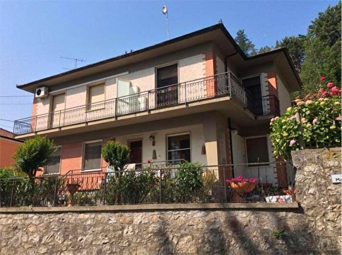 Appartamento con 5 locali in vendita in Località Madonna di Curagna, Nasino