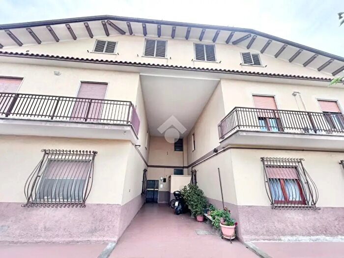 Appartamento trilocale in affitto in Roma
