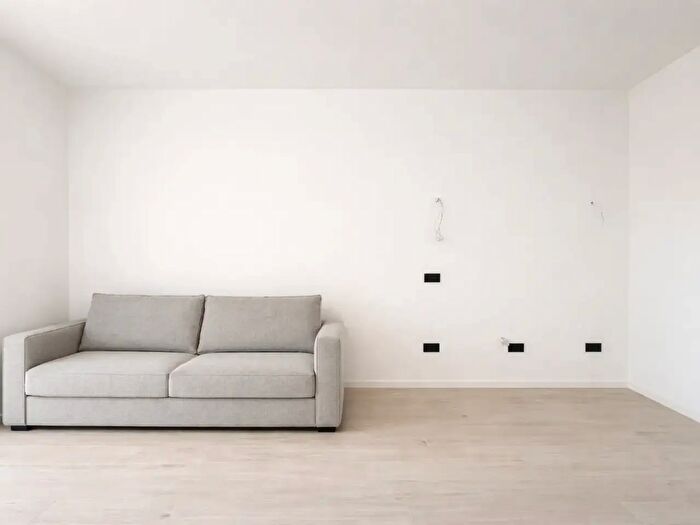 Appartamento monolocale in vendita in Via XX Settembre, Arona