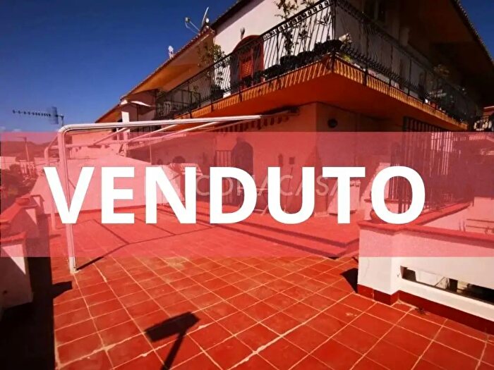 Appartamento trilocale in vendita in Via Consolare Pompea SNC, Messina