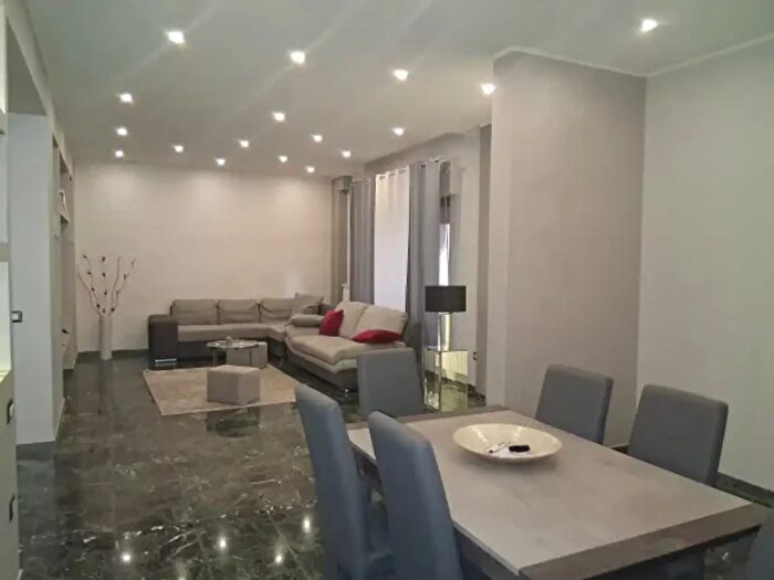 Appartamento con 5 locali in vendita in Via Dante Alighieri, Isernia