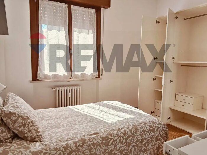 Appartamento monolocale in affitto in Via Montanara, Parma