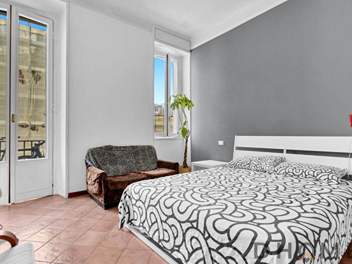 Appartamento trilocale in affitto in Via Franco Tosi Milano MI Italia, Barona, Milano