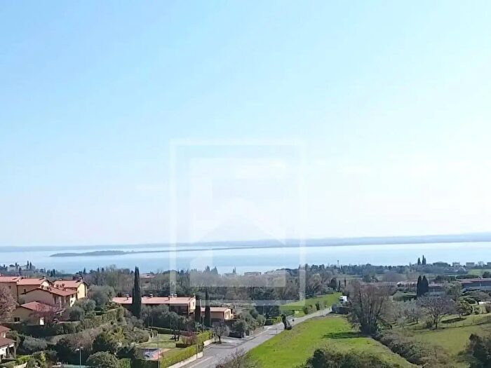 Casa con 6 locali in vendita in Via Trevisago, Soiano Del Lago