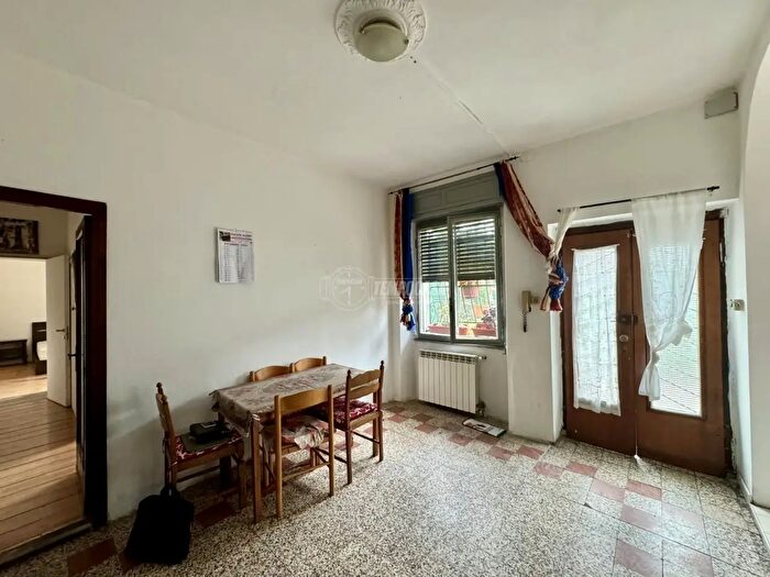 Appartamento trilocale in vendita in Via Milano, Brescia