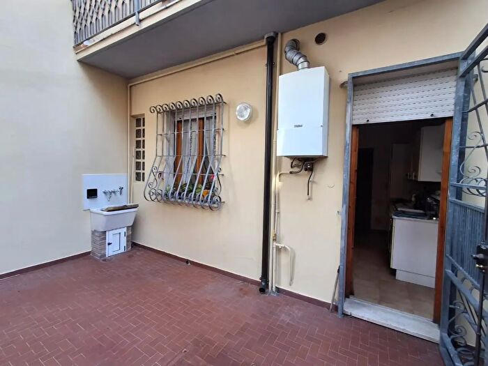 Appartamento con 5 locali in vendita in Viareggio
