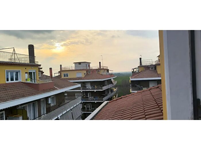 Appartamento trilocale in vendita in Via Monte Rosa, Guidonia Montecelio