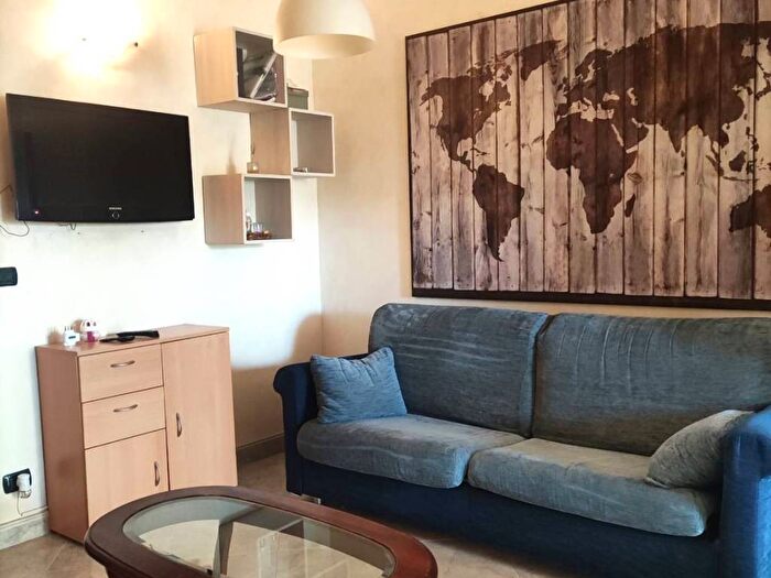 Appartamento trilocale in affitto in Via Asiago, Pozzo Strada, Torino