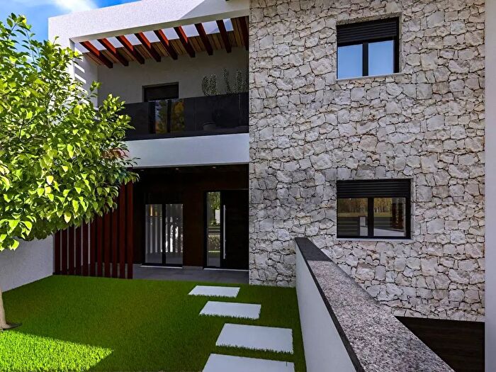 Casa quadrilocale in vendita in Via Aldo Moro Snc, Binetto