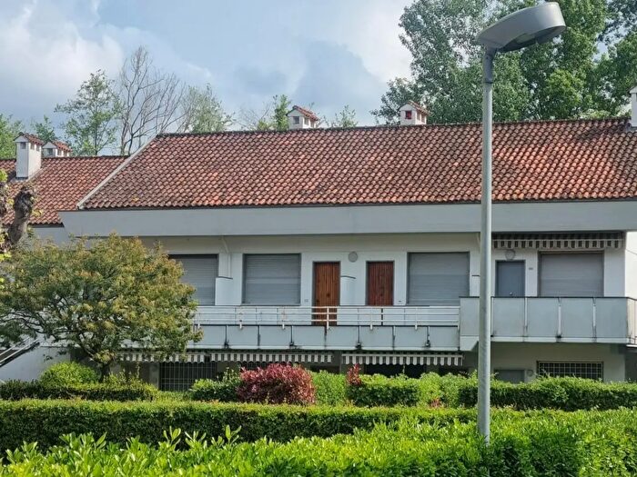 Appartamento quadrilocale in vendita in Massa